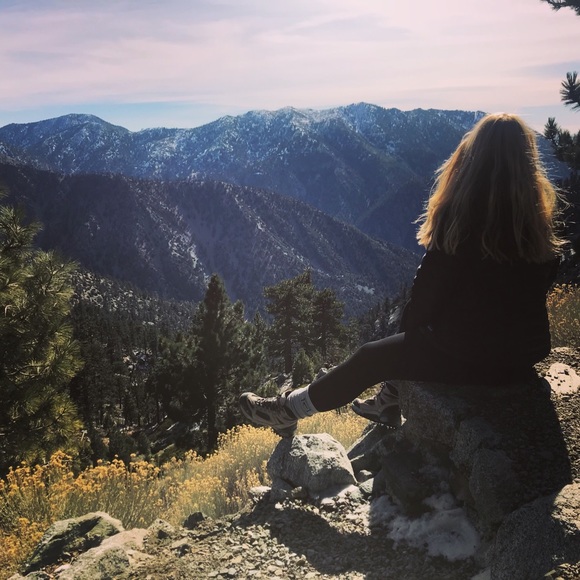 Meet your Posher, Raquel - Picture 1 of 2